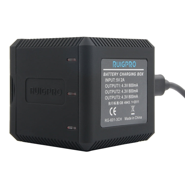 RUIGPRO USB Triple Batteries Housing Charger Box with USB Cable & LED Indicator Light for GoPro HERO6 /5 RUIGPRO USB Triple Batteries Housing Charger Box with USB Cable & LED Indicator Light for GoPro HERO6 /5