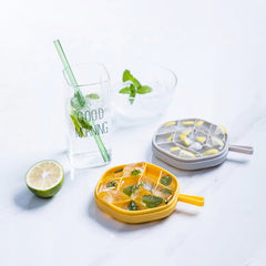 DIY Creative Hexagonal Ice Cube Mold Storage Box DIY Homemade Ice Tray, Hexagonal(White), Hexagonal(Light Blue), Hexagonal(Red Blue), Hexagonal(Yellow Blue)