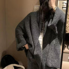 Dark Gray / Average Size