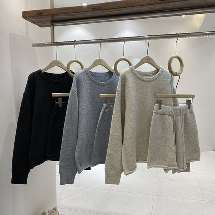 Loose-fitting Long Sleeve Sweater Knitted Wide Leg Shorts Two-piece Set