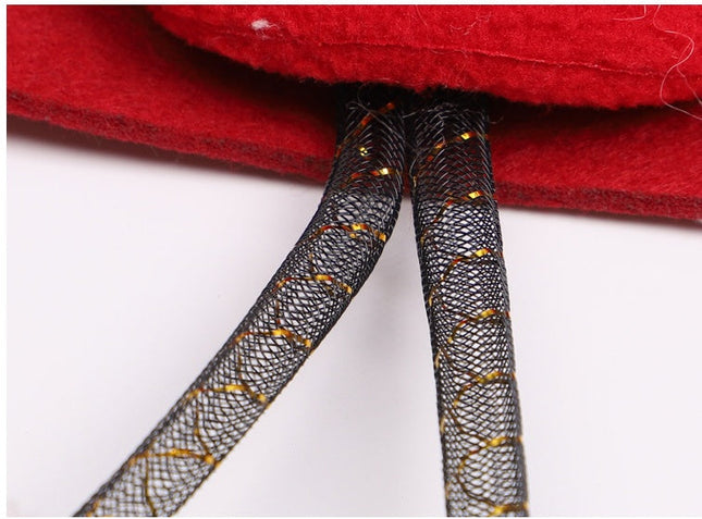 Fashion Cute Cartoon Making Christmas Decorations