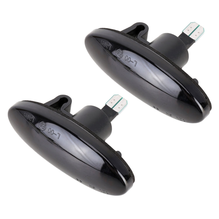 2 PCS DC12V / 3W Car LED Dynamic Blinker Side Lights Flowing Water Turn Signal Light for Nissan, Amber Light