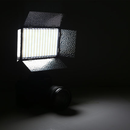 LED01 520 LEDs 4100LM Professional Vlogging Photography Video & Photo Studio Light for Canon / Nikon DSLR Cameras
