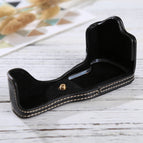 For Canon M3 / Black