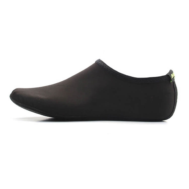 3mm Non-slip Rubber Embossing Texture Sole Solid Color Diving Shoes and Socks, One Pair