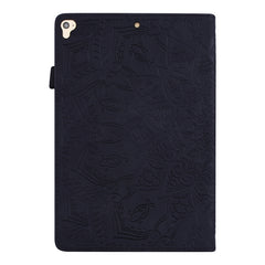 Funda de piel con relieve y diseño plegable doble con ranuras para tarjetas, soporte, ranura para bolígrafo y banda elástica, para iPad Pro de 9,7 pulgadas, para iPad 10,2 2021/2020/2019, para iPad 4, 3 y 2, para iPad Mini 2019, 4, 3 y 2