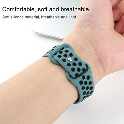 Butterfly Buckle Dual-tone Liquid Silicone Replacement Watchband For Apple Watch Series, 7 45mm / 6 & SE & 5 & 4 44mm / 3 & 2 & 1 42mm