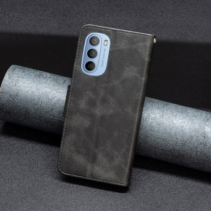 Retro Lambskin Texture Leather Phone Case, For Motorola Moto G31 / G41 Side Fingerprint, For OPPO A36 / Realme 9i, For OPPO Realme 9 Pro+, For Xiaomi Redmi Note 11 Global