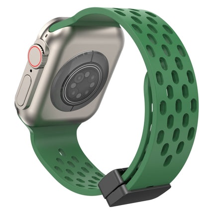 Magnetic Clasp Silicone Watch Band, For Apple Watch Series 8&7 41mm