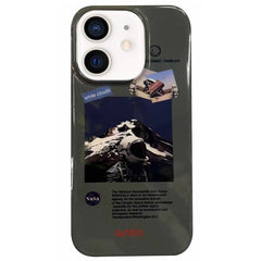 Astronaut Pattern Glossy PC Phone Case, For iPhone 14 Plus, For iPhone 14, For iPhone 14 Pro, For iPhone 14 Pro Max, For iPhone 13 Pro Max, For iPhone 13 Pro, For iPhone 13, For iPhone 12, For iPhone 12 Pro Max, For iPhone 12 Pro, For iPhone 11 Pro Max