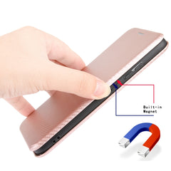 Magnetische Horizontal-Flip-Hülle aus TPU + PC + PU-Leder mit Kohlefaserstruktur und Kartensteckplatz, für iPhone 11 Pro, für iPhone 6 / 6s, für iPhone 6 Plus / 6s Plus, für iPhone 11 Pro Max, für iPhone 11, für iPhone 12 mini