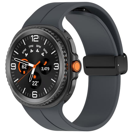 xDfind Fold Black Buckle Magnetic Silicone Watch Band, For Samsung Galaxy Watch8 / Watch8 Classic