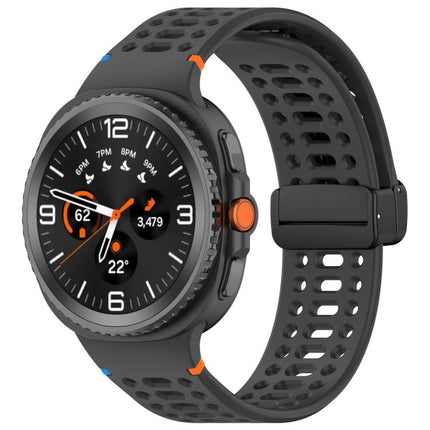 xDfind Magnetic Black Buckle Silicone Watch Band, For Samsung Galaxy Watch8 / Watch8 Classic