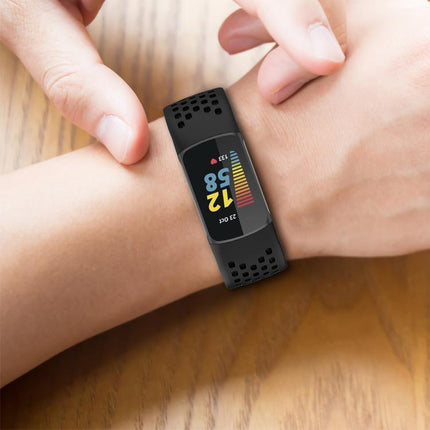 xDfind Hole Style Breathable Silicone Watch Band, For Fitbit Charge 6 / 5