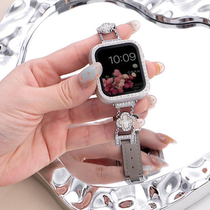 xDfind Four-leaf Clover Metal Hybrid Leather Watch Band, For Apple Watch 42 / 44 / 45 / 46 / 49mm, For Apple Watch 38 / 40 / 41 / S10 42mm