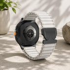 For Galaxy Watch9 / 8 / 8 Classic / White + Black Buckle