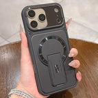 For iPhone 17 Pro / Black