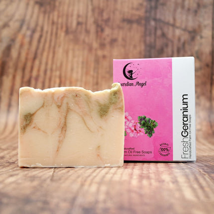 Fresh Geranium - Geranium, Lemon, Pink Clay, Spinach & May Chang
