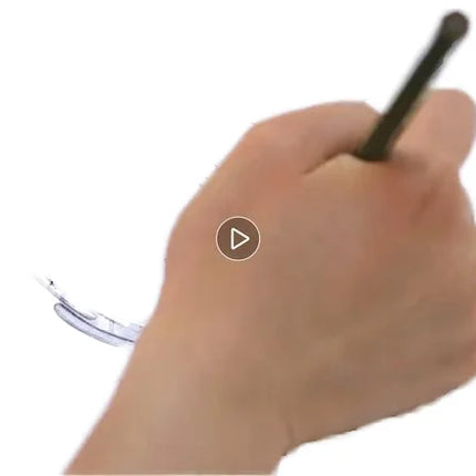 BPA Free Wide-Mouth Silicone Baby Feeding Bottle Small Size Hands-Free Popular Design with Holder for Convenient Milk Feeding