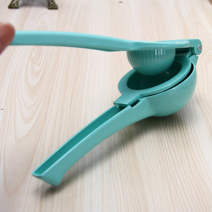 Aluminum Alloy Manual Dual Layers Lemon Juicer, Random Color Delivery, Aluminum Alloy