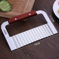 SSGP Stainless Steel Fruits Vegetables Wave Shaped Cutting Creative Cut Tool, 18x11.5cm