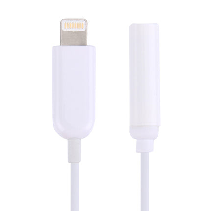 10 cm langes Audiokabel (8-poliger Stecker auf 3,5 mm AUX-Buchse).