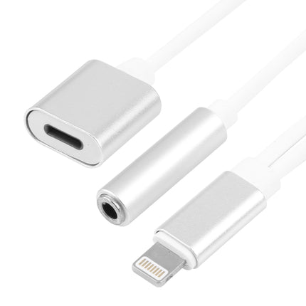 10 cm langes Ladeadapterkabel (8-polige Buchse und 3,5-mm-Audiobuchse auf 8-poligen Stecker), unterstützt alle iOS-Systeme.