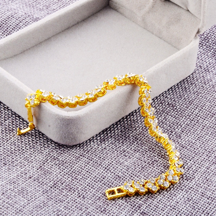 Glamorous Female Crystal Bracelet with Artificial Diamond Inlaid for Wedding, Engagement, Mother`s Day And Birthday Gift, Diameter: 5.25 cm, Perimeter:16.5 cm