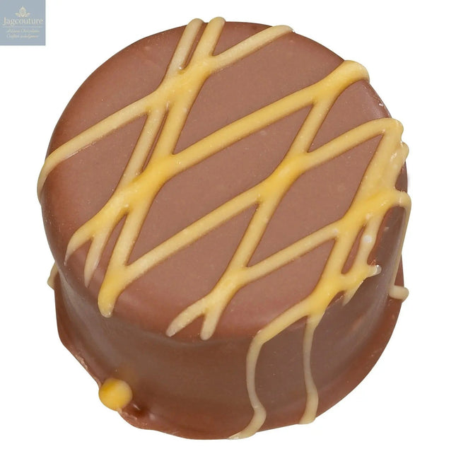 Naranja - milk chocolate with an orange mousse filling and orange stripe 18.2g