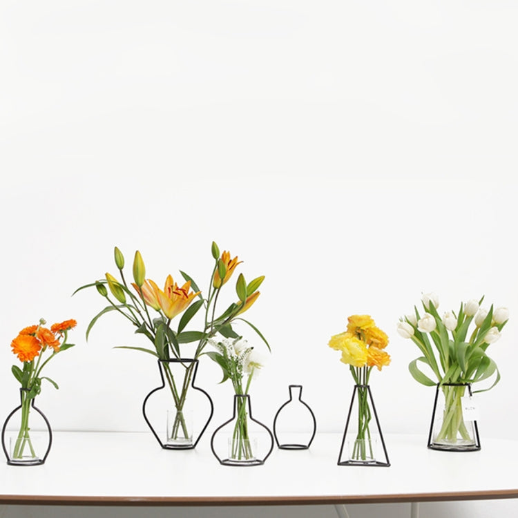 Black Iron Flower Vase Frame Plant Holder, Decorating Indoor Cafe Home, Size: 15cm x 20cm