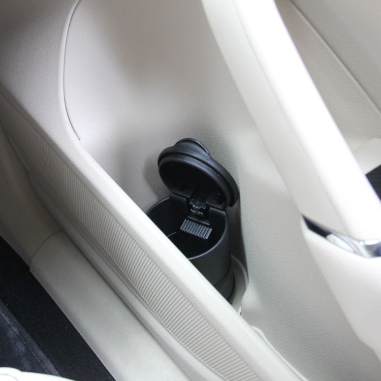 Portable Car Ashtray, Size: 6.9x6.9x10 cm