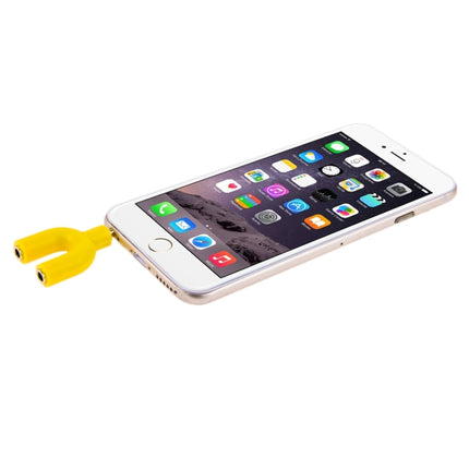 3.5mm Stereo Male to Dual 3.5mm Stereo Female Splitter Adapter