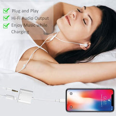 ZS-KL21804 2 in 1 8 Pin to 3.5mm Audio + 8 Pin Charging Interface, Earphone Adapter, Suitable for All IOS Systems, 8 Pin + 3.5mm