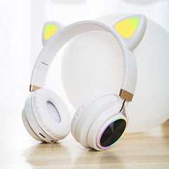 P28 Cat Ear Wired Headphone Muisc Stereo Headset with Microphone