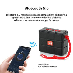 T&G TG311 LED Flashlight Portable Bluetooth Speaker, Support TF Card / FM / 3.5mm AUX / U Disk