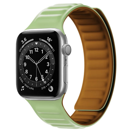 Silicone Magnetic Strap Watchband For Apple Watch Series, 7 45mm / 6&SE&5&4 44mm / 3&2&1 42mm