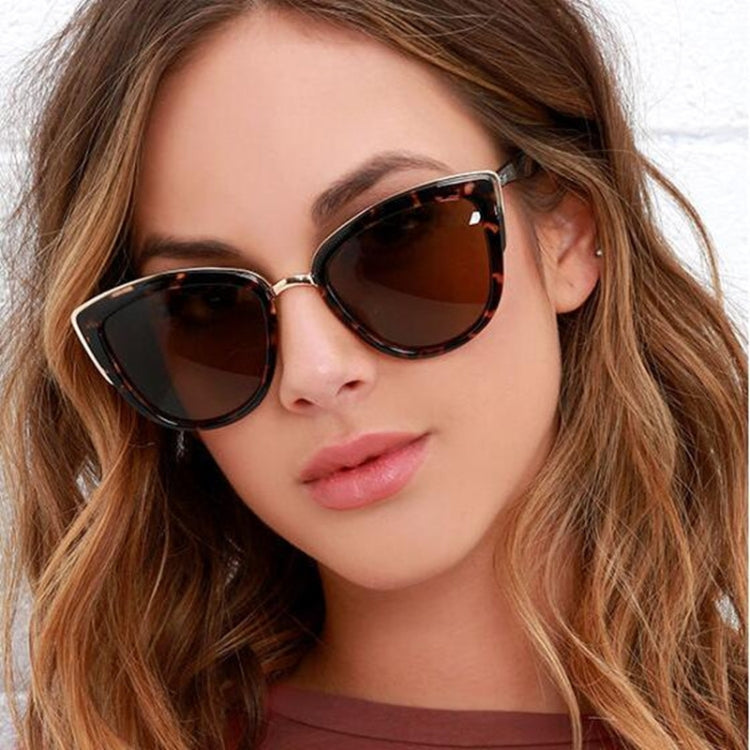 Fashion Cat Eye  Vintage Gradient Glasses UV400 Sunglasses for Ladies, Black, Brown