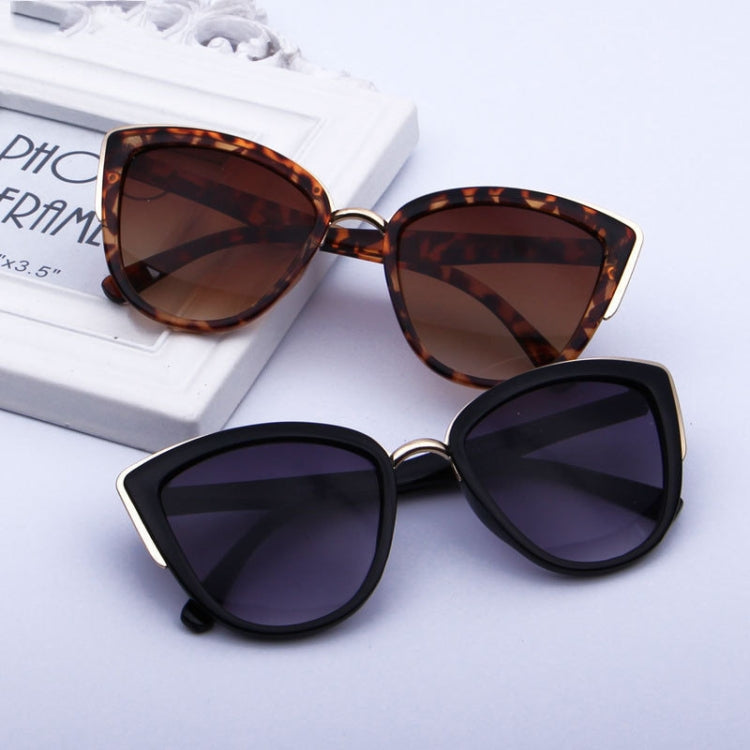 Fashion Cat Eye  Vintage Gradient Glasses UV400 Sunglasses for Ladies, Black, Brown