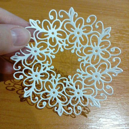 Hollow Garland Knife Die Cut Book Album Greeting Card Making Stencil