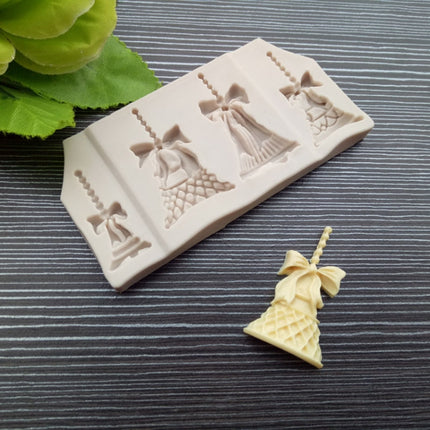 2 PCS Christmas Bells Chocolate Candy Cookie Cake Decorating Tools DIY Baking Fondant Food Grade Silicone Mold, Christmas Bells