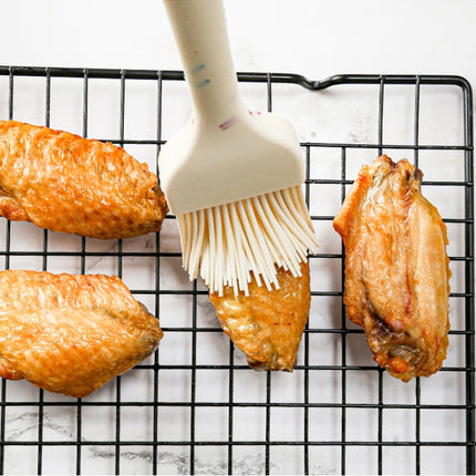 3 in 1 Kitchen Pancake DIY Baking Tools Set Color Grain Barbecue Brush + Butter Spatula + Spatula Set, White