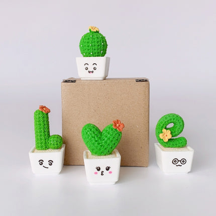 Small Fresh Cactus Ornaments Resin Plants Small Potted Car Ornaments, Heart Shape, Fairy Ball, Fairy Column, Fairy Column (High 3.8cm)