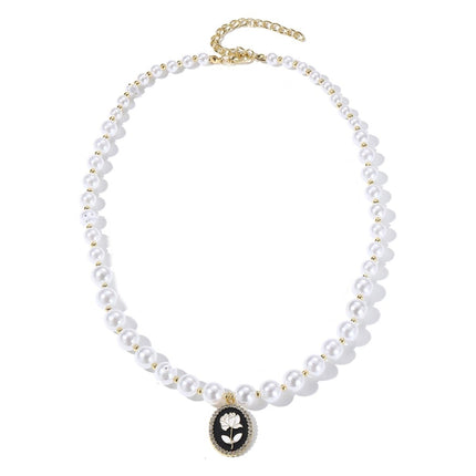 Ladies Temperament Necklace Collarbone Chain, N2210-7 Pearl Chain Love, N2210-8 Thick Chain Love, N2209-2 Light Drilling Love, N2209-11 Colorful Love, N2209-5 Double-layer Green Love, N2209-1 Twist Stick Square Pearl, N2209-6 Oval White Flower         ...