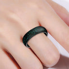 No.9 / Black and green