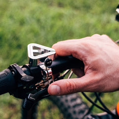 N+1 Mountain Bike Bell Universal Triangle Copper Bell, Clip Ring Black, Clip Ring Silver, Rubber Band Black, Rubber Band Silver