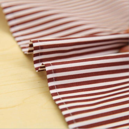 Kitchen Oilproof Cartoon Bear Apron with Sleeve