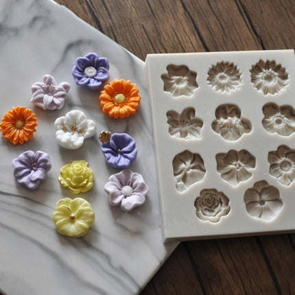 Fondant Cake Silicone Mold Chocolate Mold DIY Trumpet Flower Sun Flower Baking Decoration, Sun Flower Shape(Pink), Sun Flower Shape(Gray)