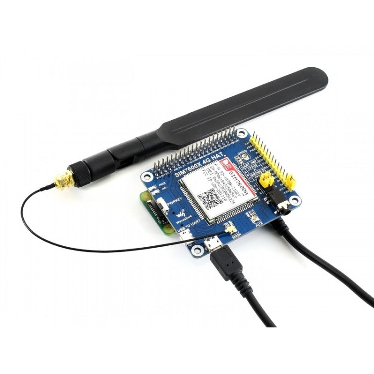Waveshare 4G / 3G / GNSS HAT for Raspberry Pi, LTE CAT4, for North America, 4G / 3G / GNSS HAT