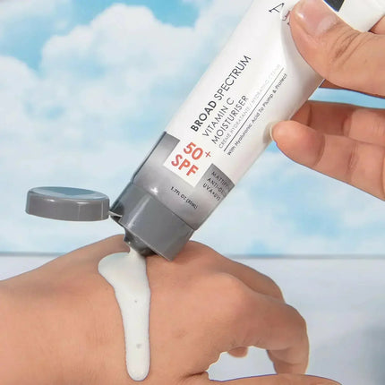 Vitamin C Day Serum SPF 50 – 7-in-1 Moisturiser for Brightening & Protection | Ammuri