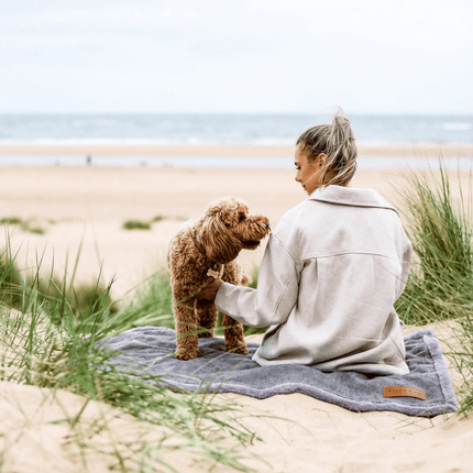 THE BALMORAL | LUXURY GREY HERRINGBONE & FAUX FUR REVERSIBLE DOG BLANKET
